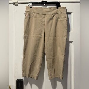 Ruby Rd. Khaki Cropped Pants